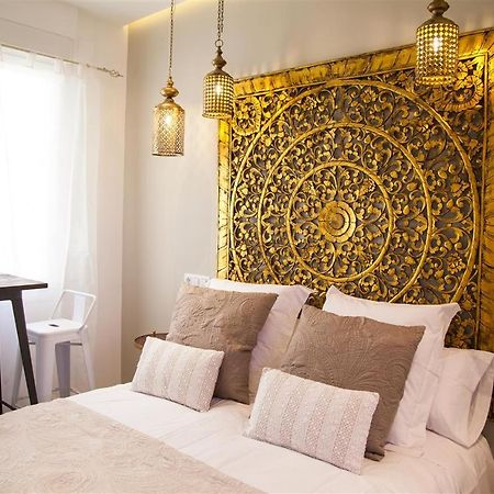 Apartamento Luna - Solo Adultos มาดริด ภายนอก รูปภาพ