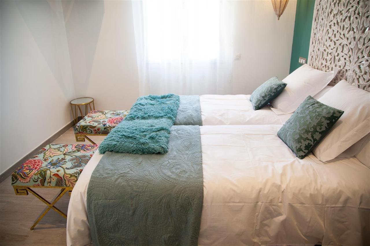 Apartamento Luna - Solo Adultos มาดริด ภายนอก รูปภาพ