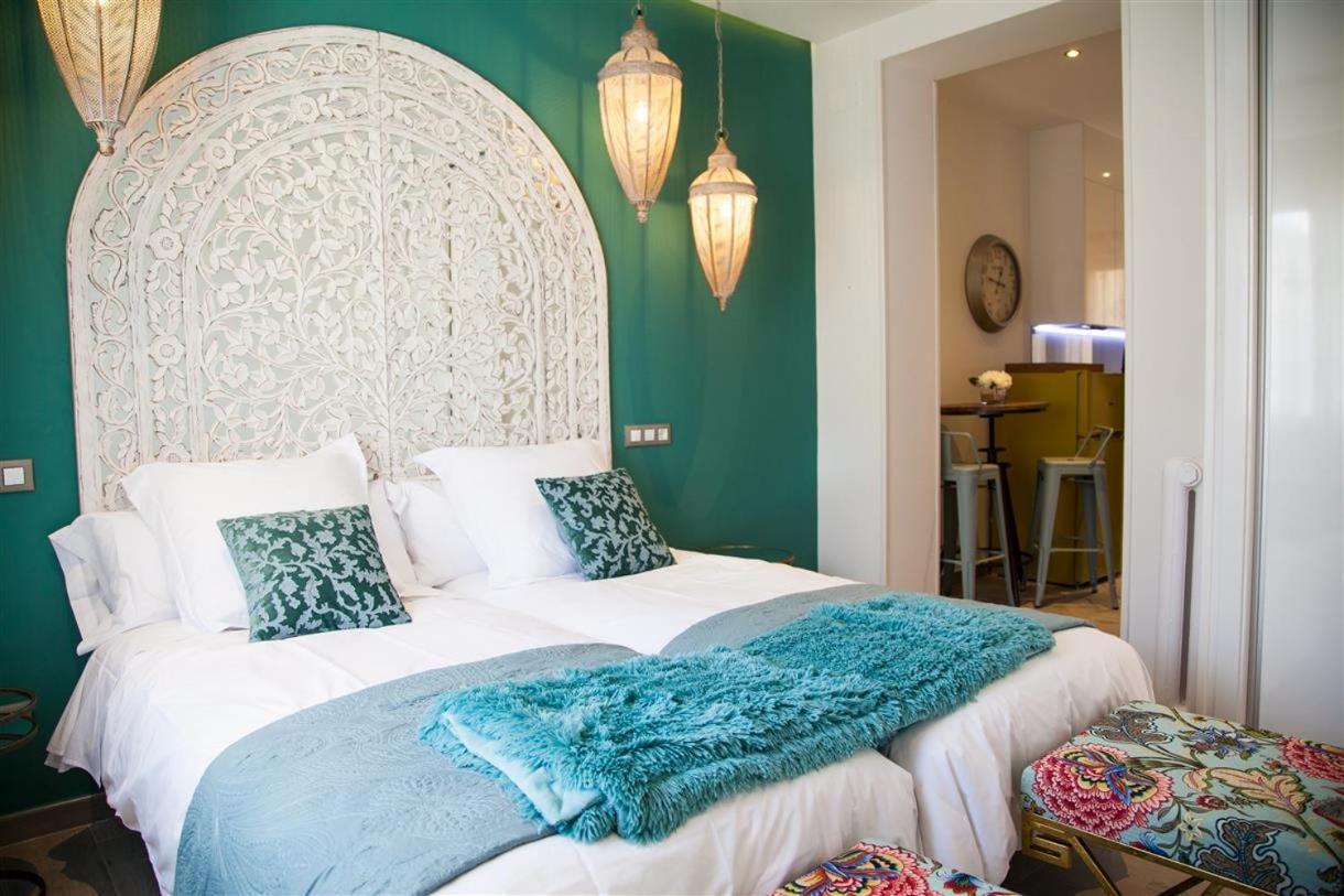 Apartamento Luna - Solo Adultos มาดริด ภายนอก รูปภาพ