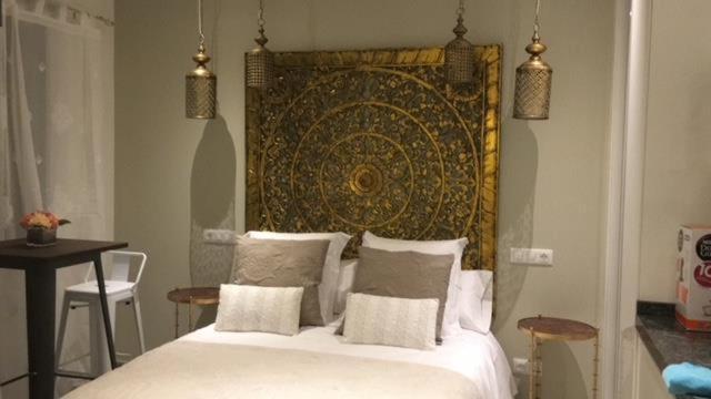 Apartamento Luna - Solo Adultos มาดริด ภายนอก รูปภาพ